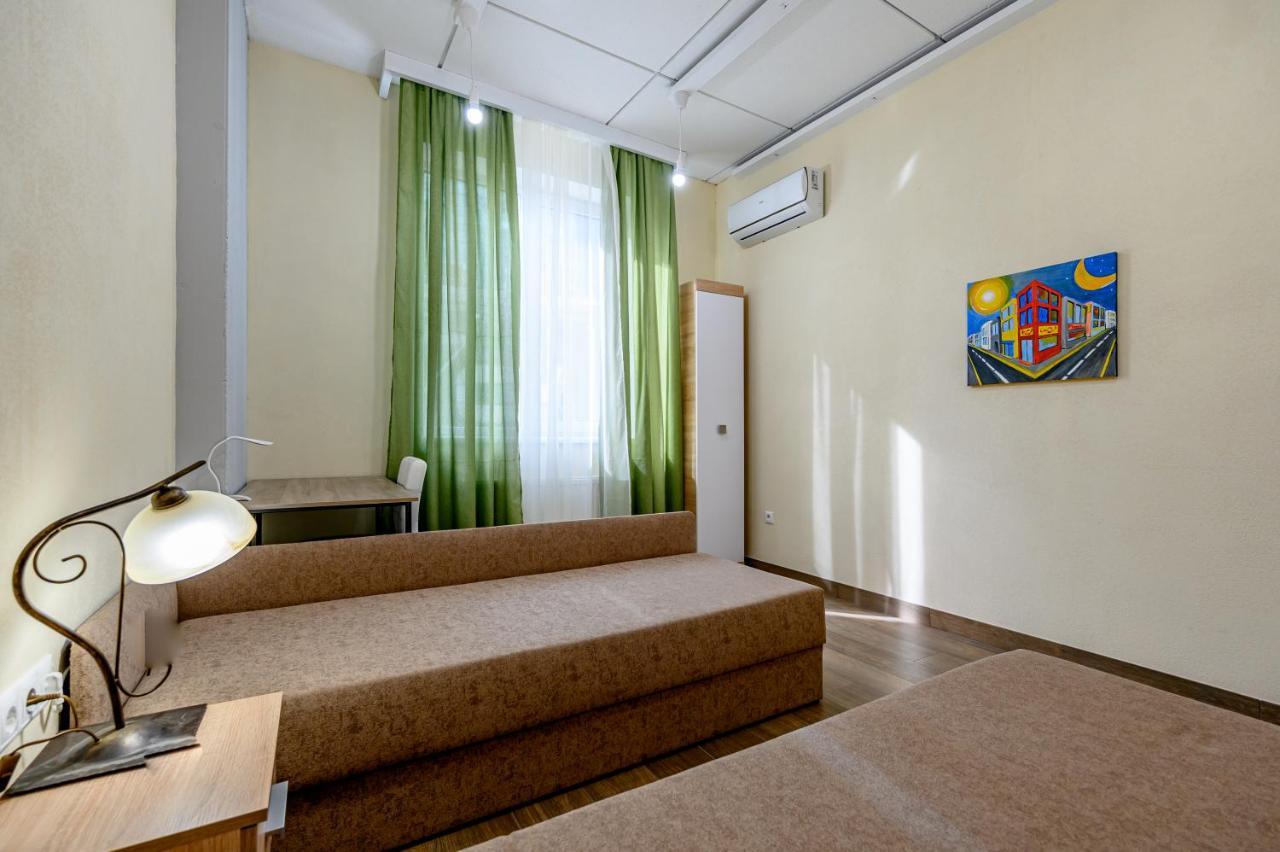 Gagarin Plaza 63 Daire Odessa Dış mekan fotoğraf