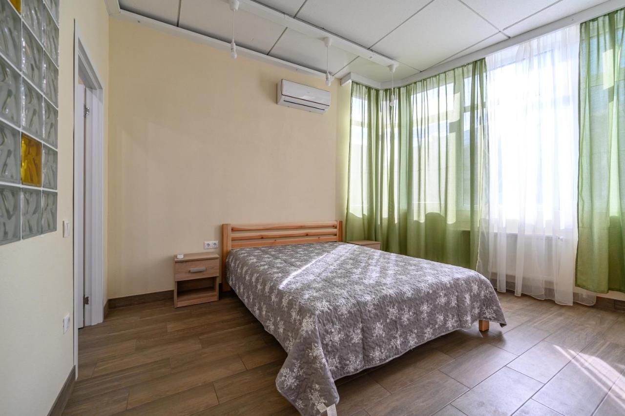 Gagarin Plaza 63 Daire Odessa Dış mekan fotoğraf