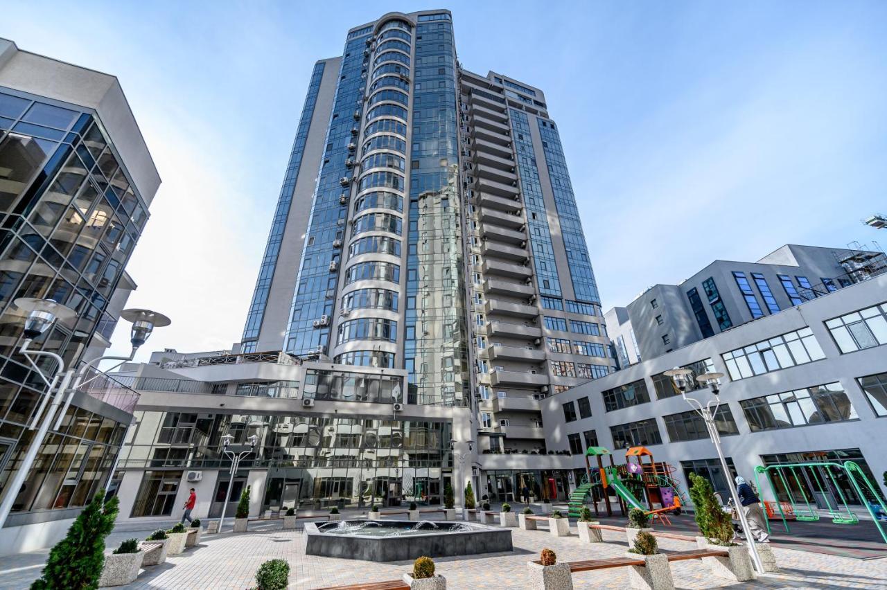 Gagarin Plaza 63 Daire Odessa Dış mekan fotoğraf